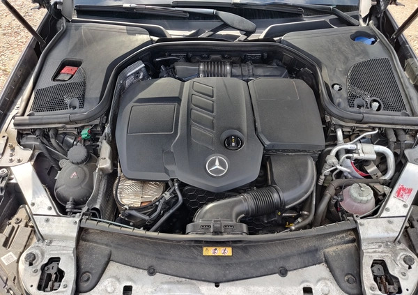 Mercedes-Benz Klasa E cena 123500 przebieg: 142000, rok produkcji 2020 z Ostrołęka małe 742